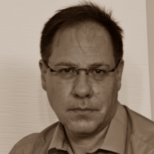 Óscar Alfredo Torresano Mesa