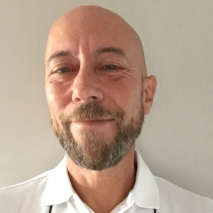 Ángel Key - Masajista