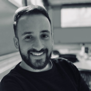 Javier | Diseñador Gráfico